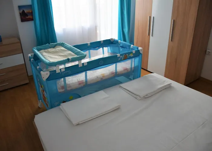 Апартамент Aglaya 2 - Bay Поморие