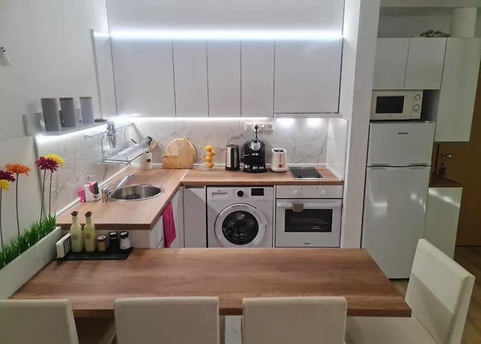 Aglaya 2 - Bay * Поморие